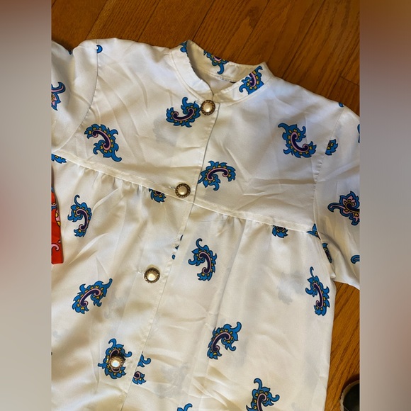 Abstract 1960s inspired dress - Picture 12 of 16